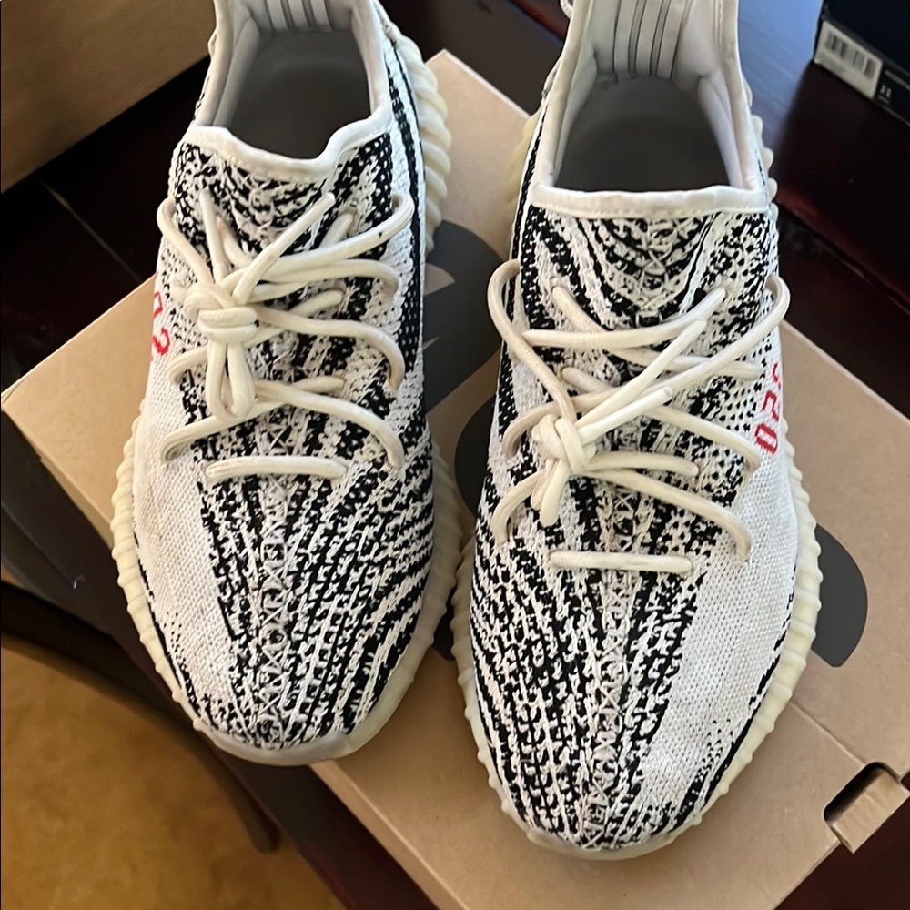 Yeezy Black and White Sneakers with Primeknit and Boost Cushioning